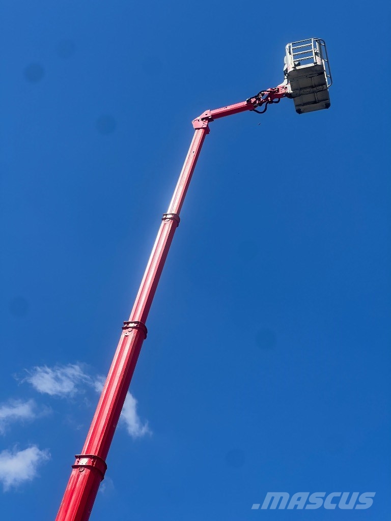 Teupen Leo 35T Telescoophoogwerkers