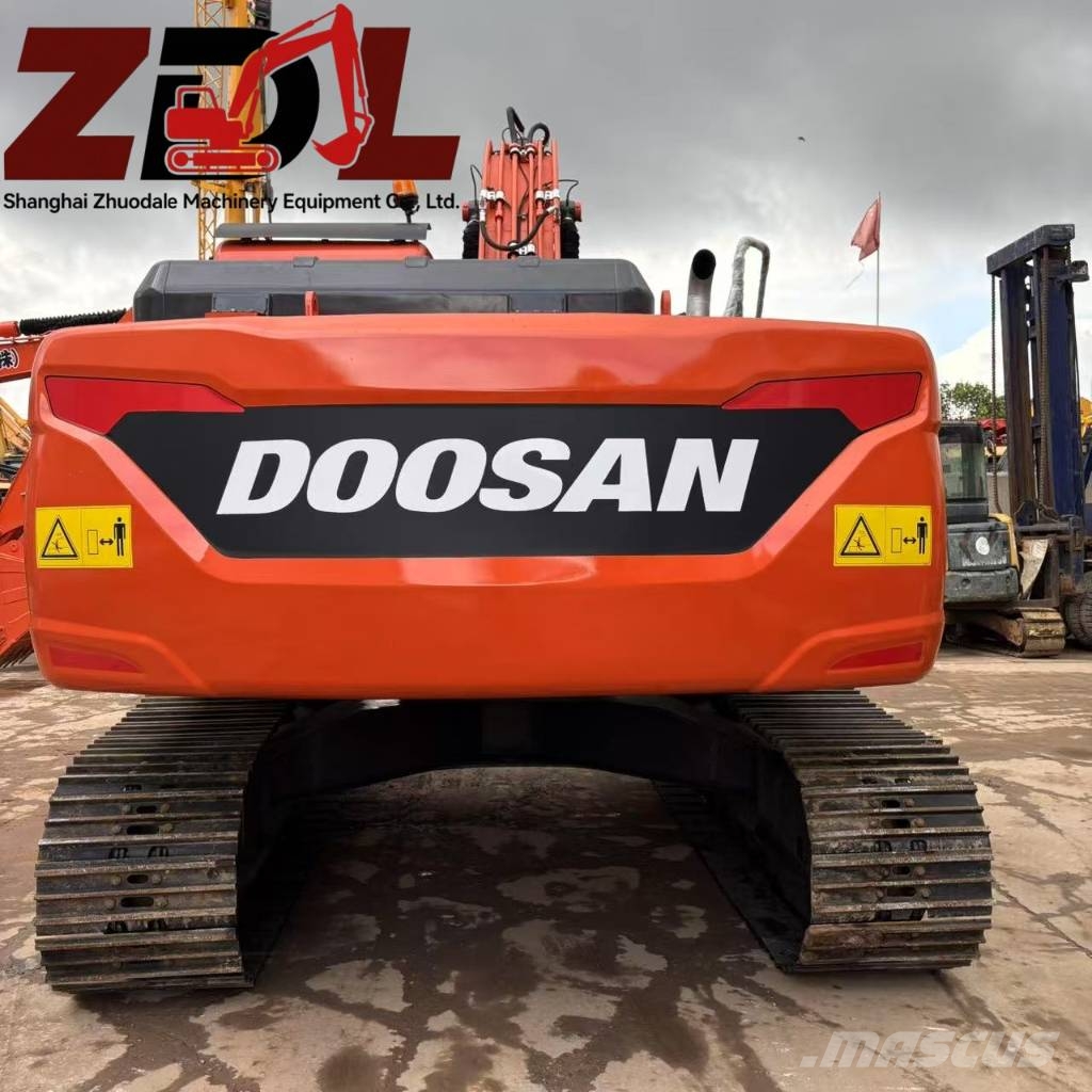 Doosan DX 225 LC Rupsgraafmachines
