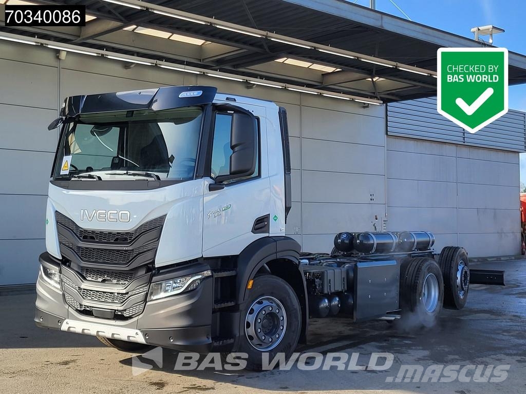 Iveco S-Way 340 6X2 NEW! CNG 420cm Lift+steering axle Ge Šasija ar kabīni