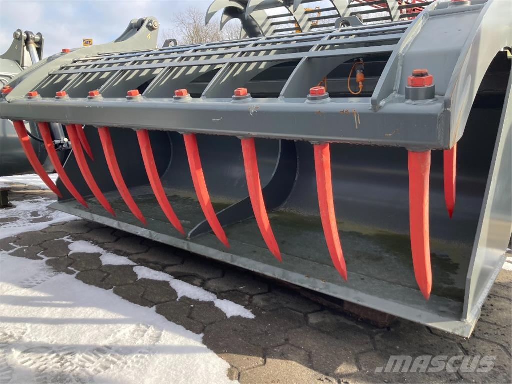 Bressel und Lade Silagebeißschaufel 2000mm Kašike / Korpe
