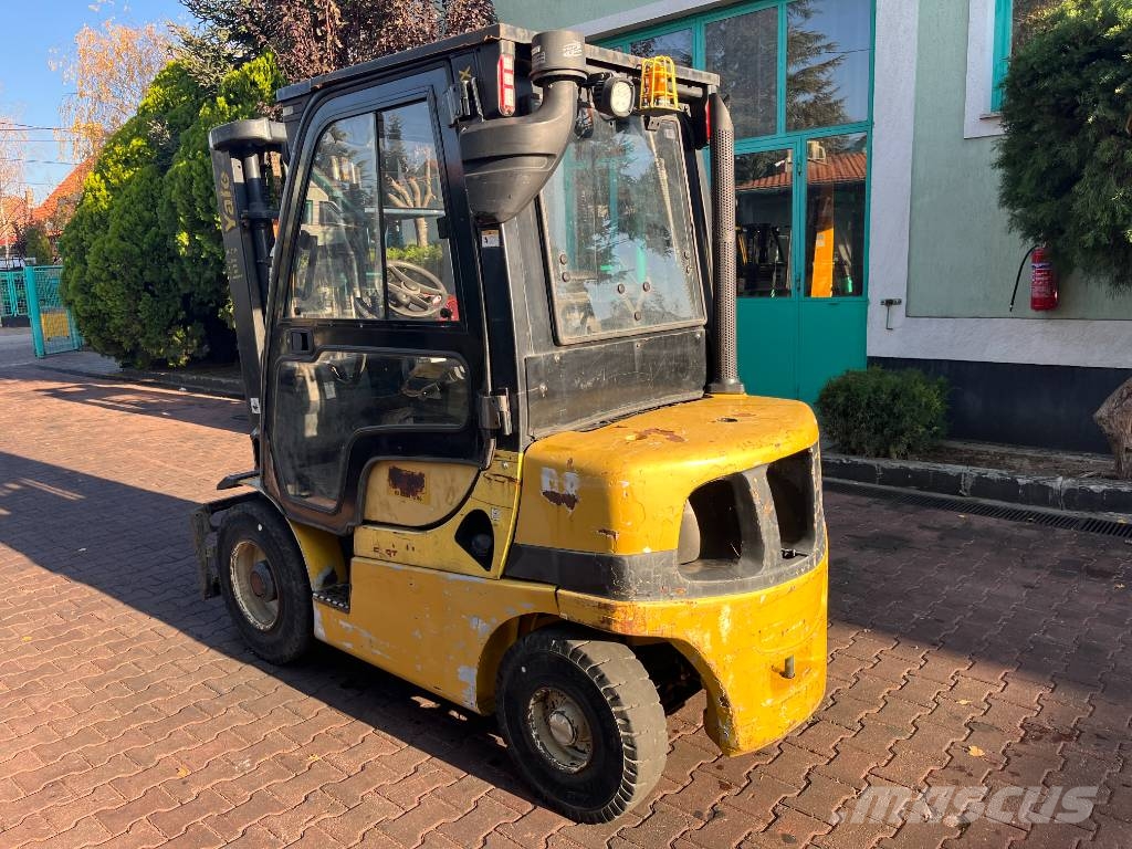 Yale GDP25VX     V-4221   (ONLY FOR EXPORT) EO Diesel forklifts