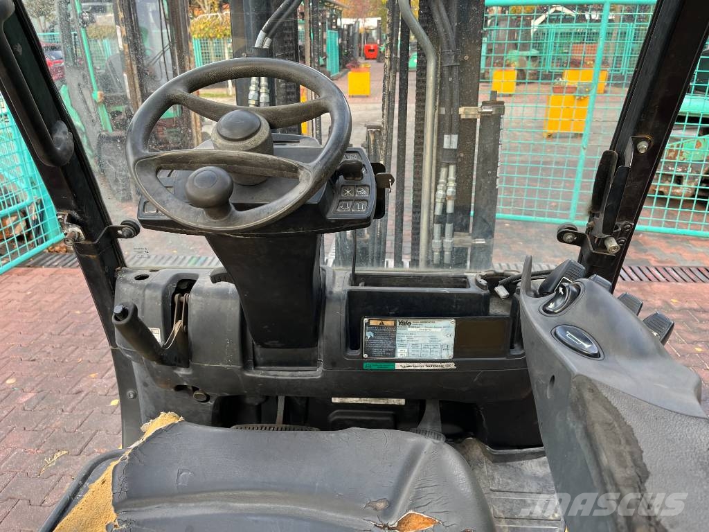 Yale GDP25VX     V-4221   (ONLY FOR EXPORT) EO Diesel forklifts