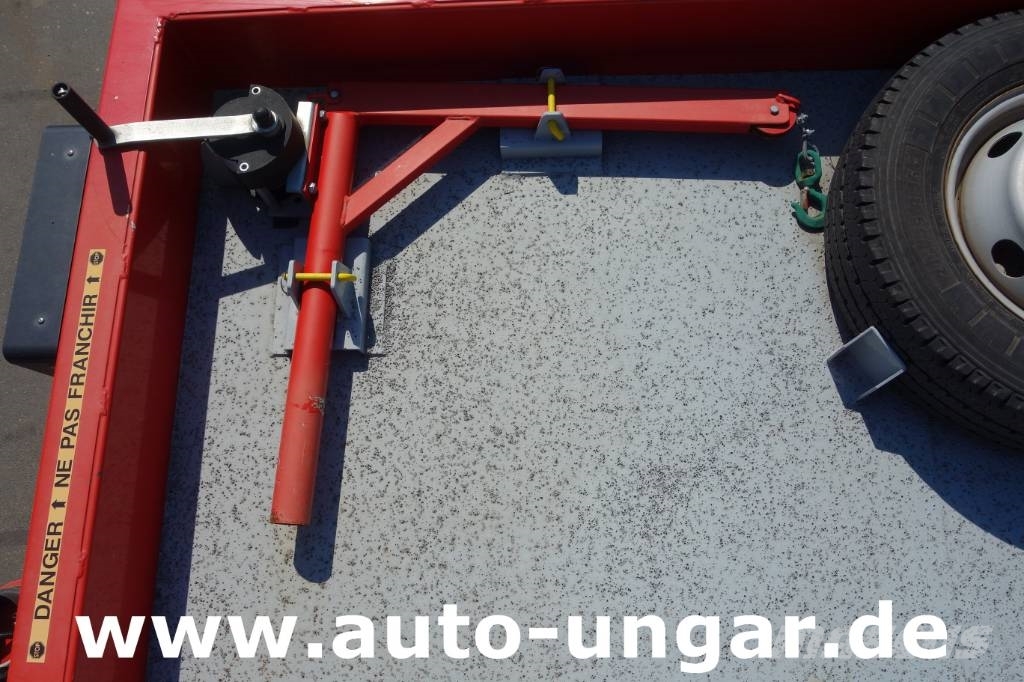 Renault Mascott 160 DXi Doka Feuerwehr LBW AHK Dekontamina Camiones de bomberos