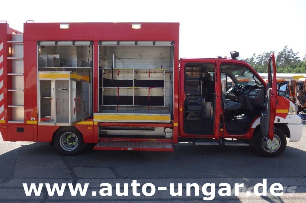 Renault Mascott 160 DXi Doka Feuerwehr LBW AHK Dekontamina Camiones de bomberos