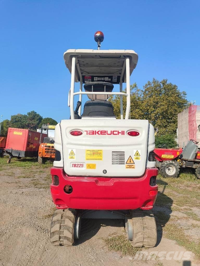 Takeuchi TB 225 Mini excavators < 7t (Mini diggers)