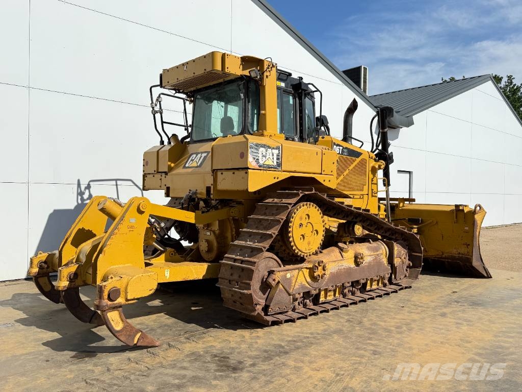 CAT D6T XL - 3 Tine Ripper / 6 Way Blade / Camera 履帶推土機