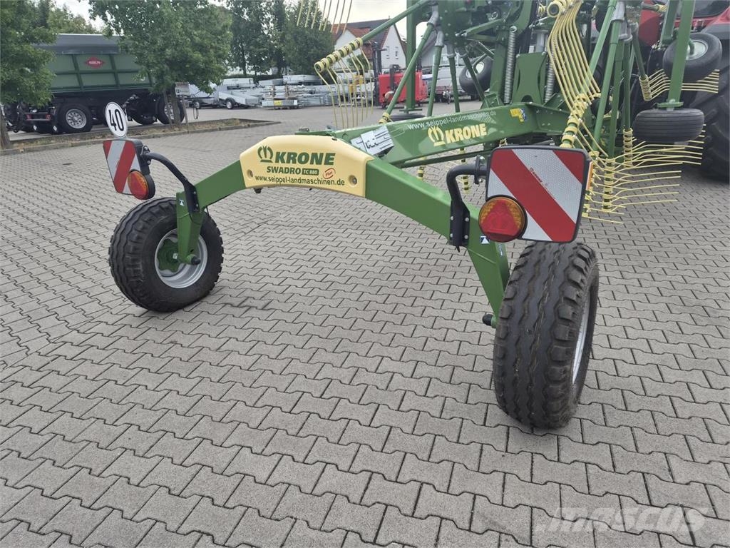 Krone SWADRO TC 880 Vālotāji