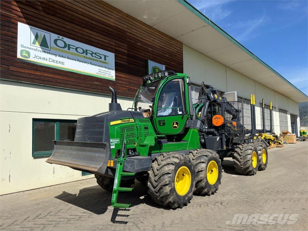 John Deere 1110 G mit Traktionswinde Kuormatraktorit