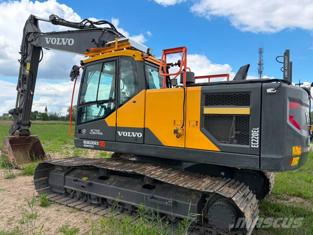 Volvo EC 220 E Rupsgraafmachines