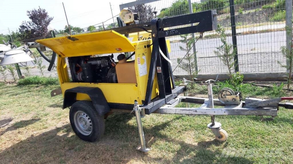 Wacker LTC4L ライトタワー