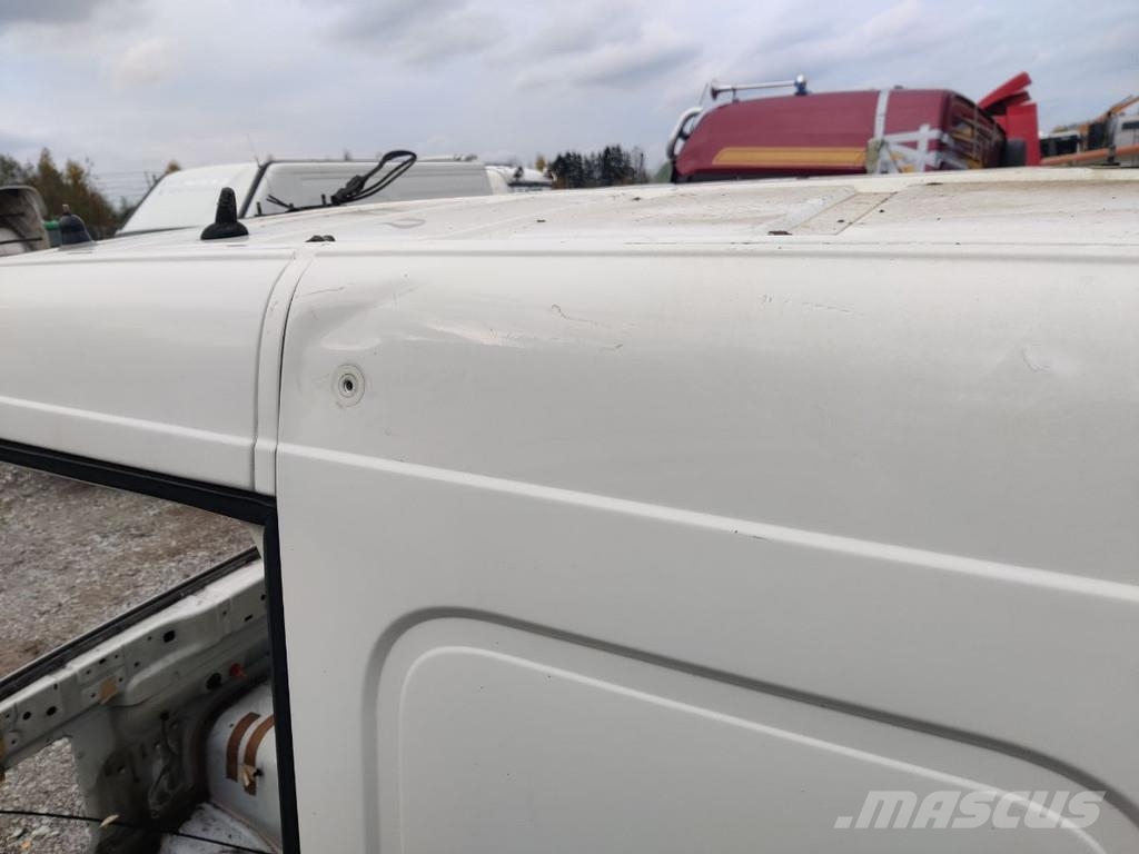Volvo FH 440HP 6*2 Rigid Cab Kabine i unutrašnjost
