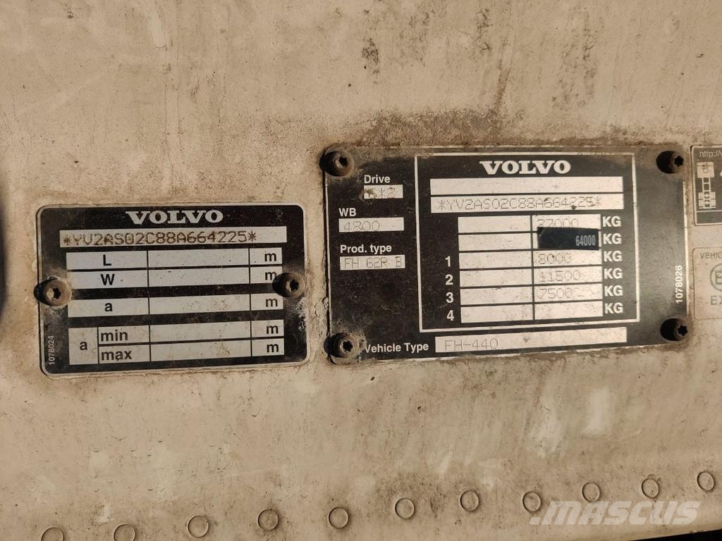 Volvo FH 440HP 6*2 Rigid Cab Kabine i unutrašnjost