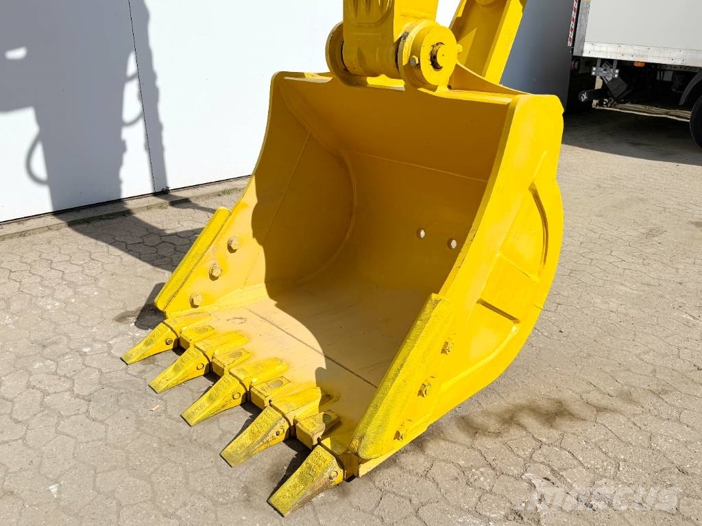 Komatsu PC210LC-10M0 - New / Unused / Hammer Lines Верижен екскаватор