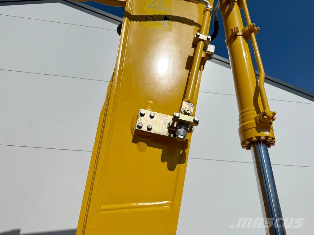 Komatsu PC210LC-10M0 - New / Unused / Hammer Lines Верижен екскаватор