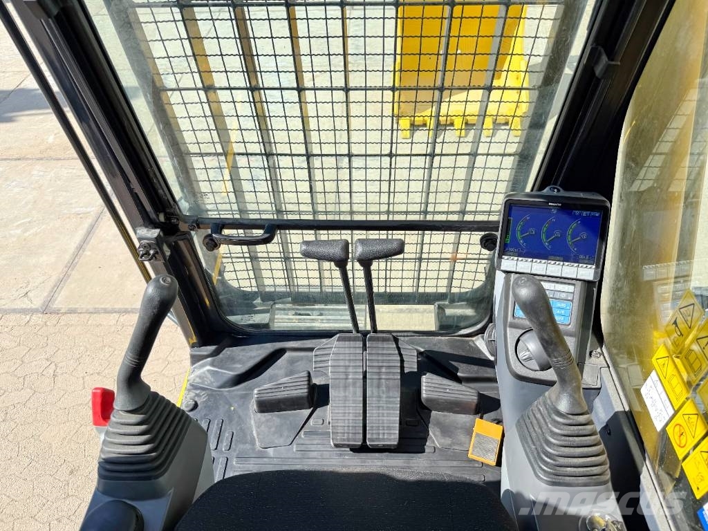 Komatsu PC210LC-10M0 - New / Unused / Hammer Lines Верижен екскаватор