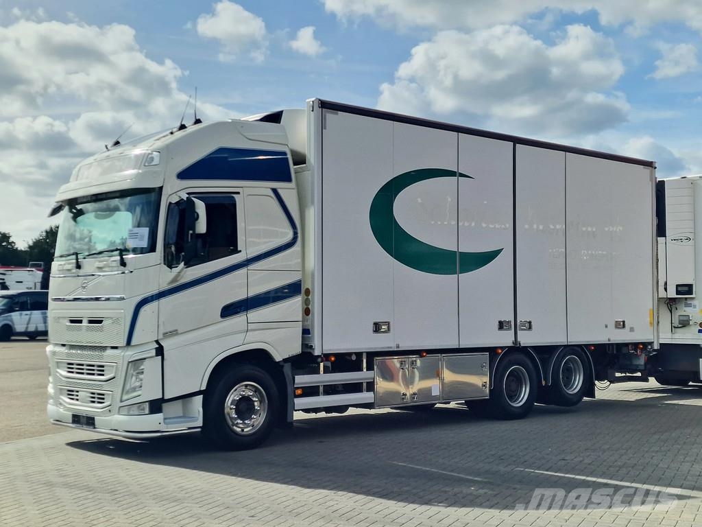 Volvo FH 13.540 XL 6x2 - Carrier frigo + HFR trailer 201 Furgons