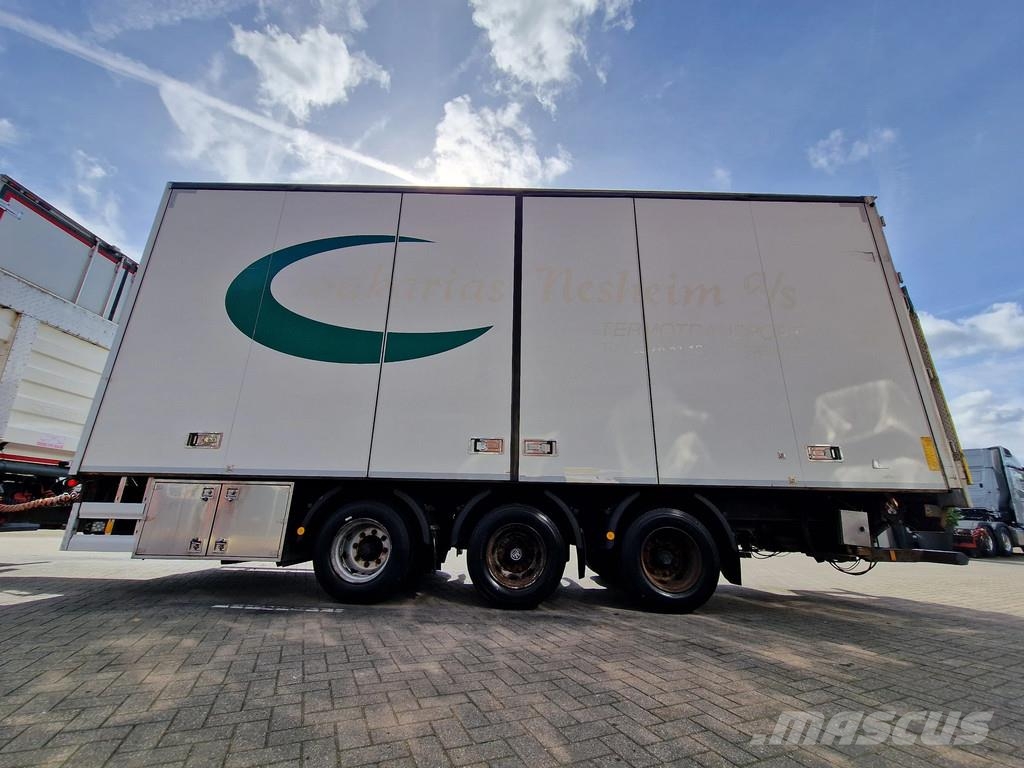 Volvo FH 13.540 XL 6x2 - Carrier frigo + HFR trailer 201 Furgons
