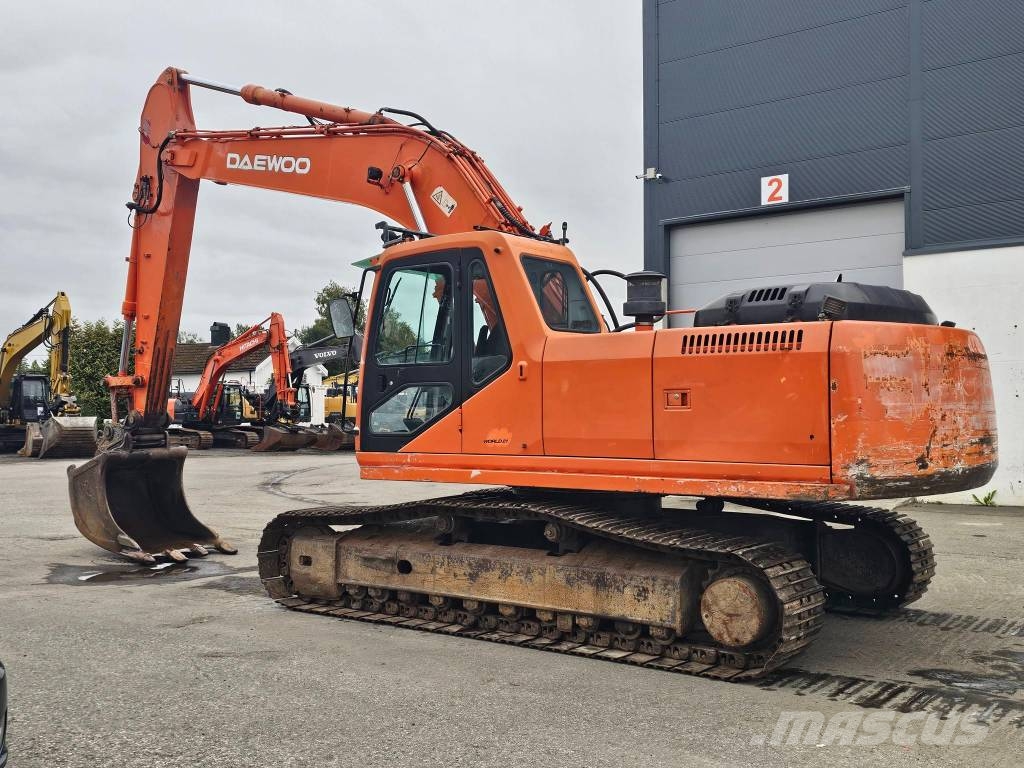 Daewoo S250LC-V Beltegraver