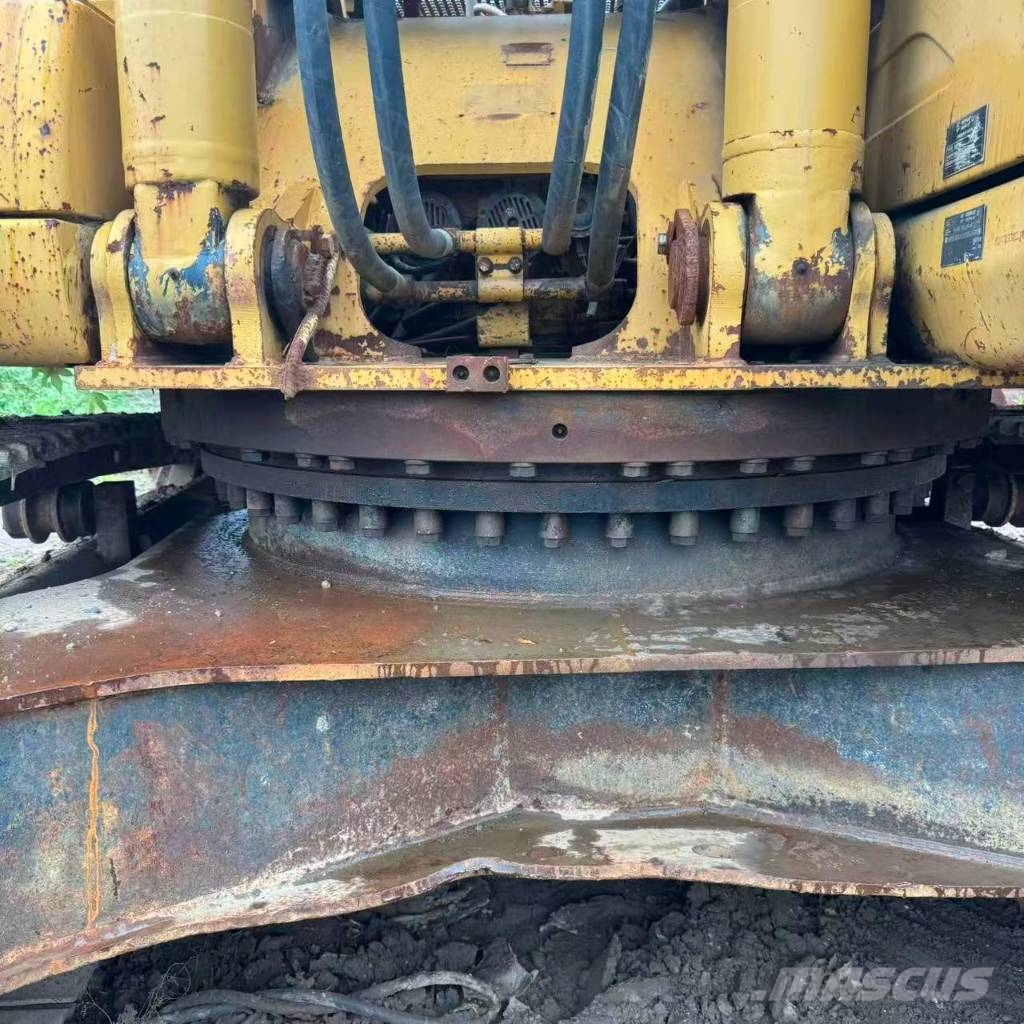 CAT 330 C 履带挖掘机