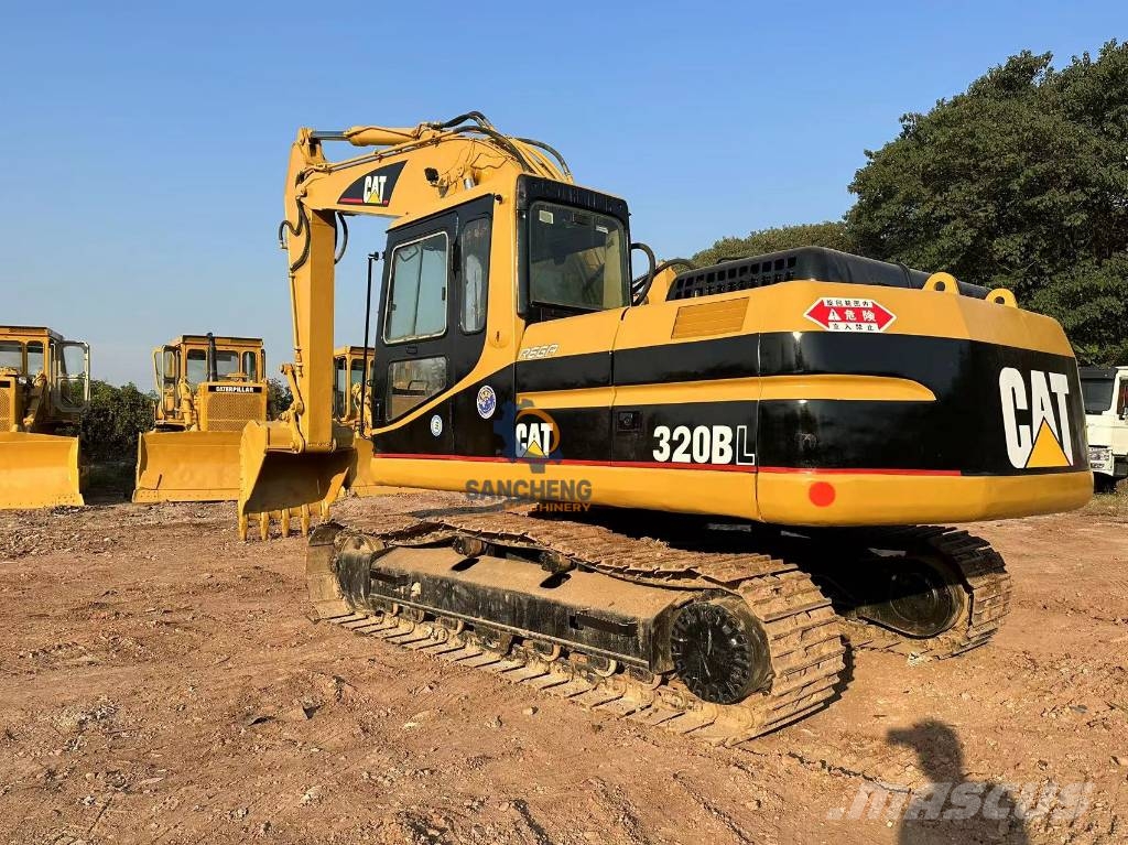 CAT CAT 320 CAT 320B 320BL Gravemaskiner på larvebånd
