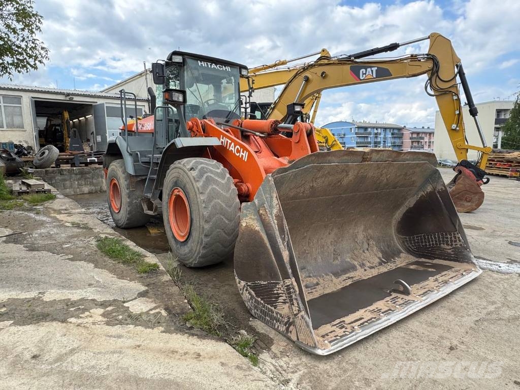Hitachi ZW 250 Tekerlekli yükleyiciler