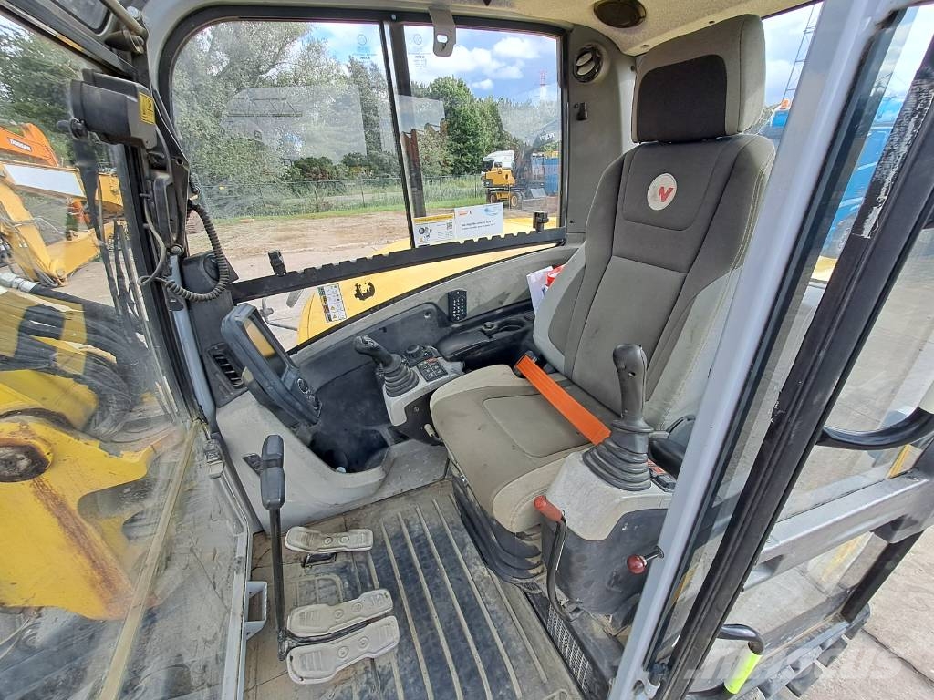 Wacker Neuson ET145 Kāpurķēžu ekskavatori