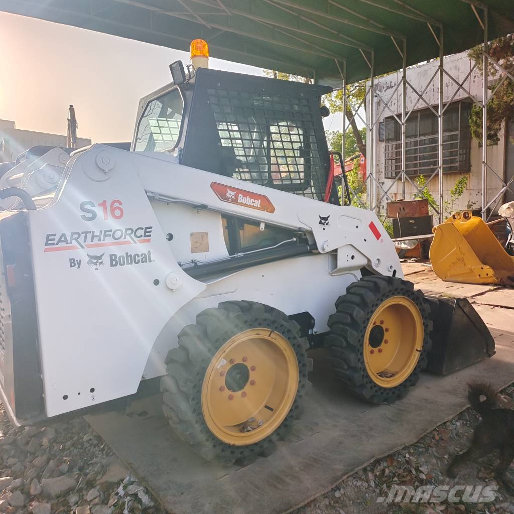 Bobcat S16 28th Anniversary Promotion Price Schrankladers