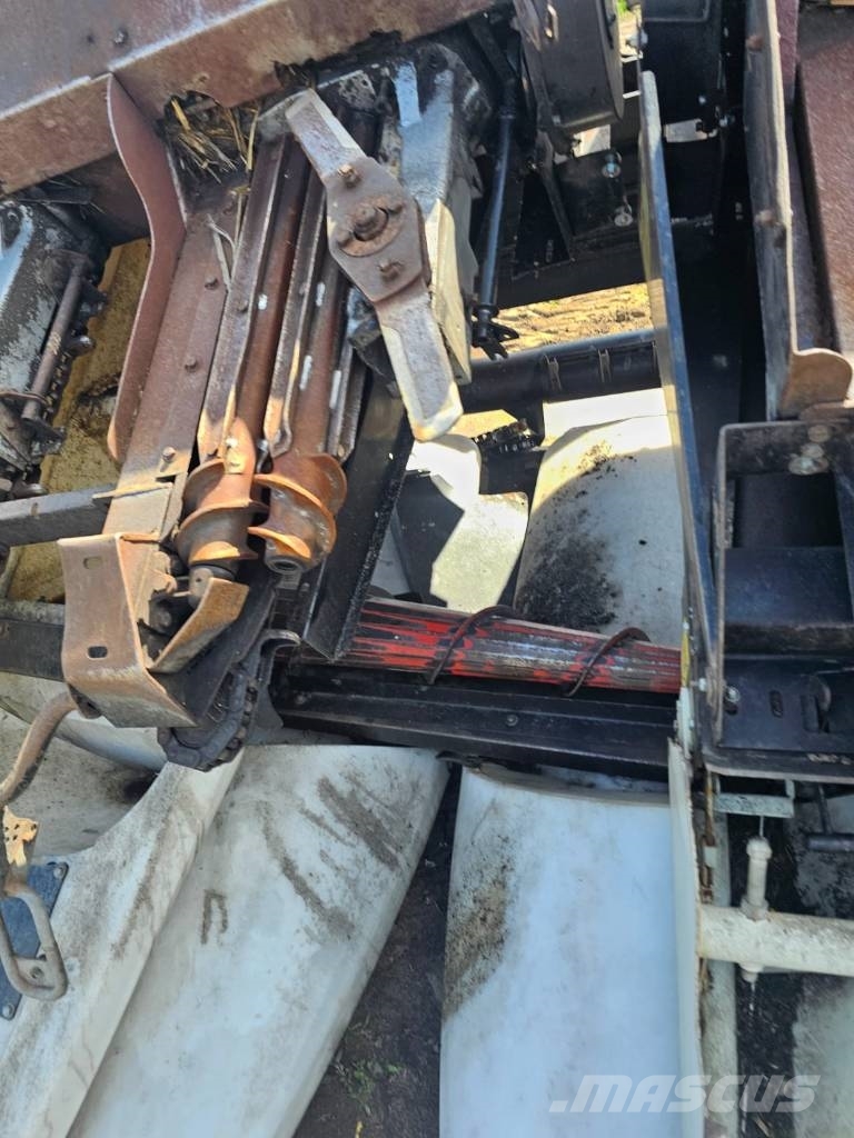 Idass 2008r Corn Header ملحقات الحصادات