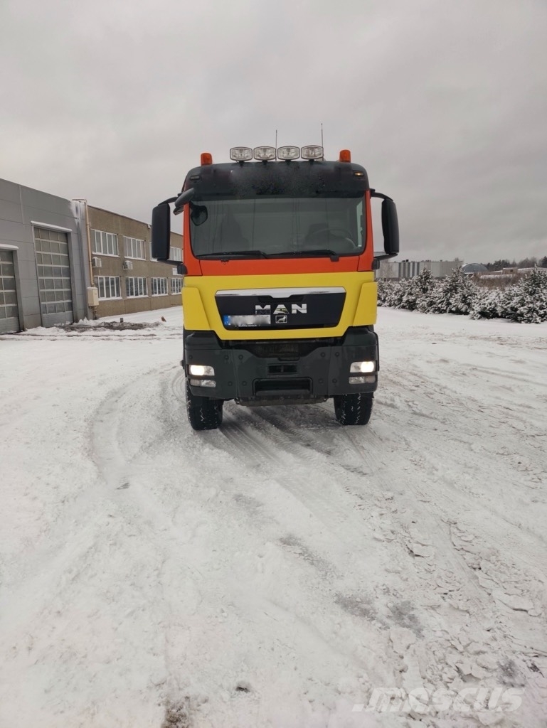 MAN TGS 26.440 6x6 crane شاحنات قلابة
