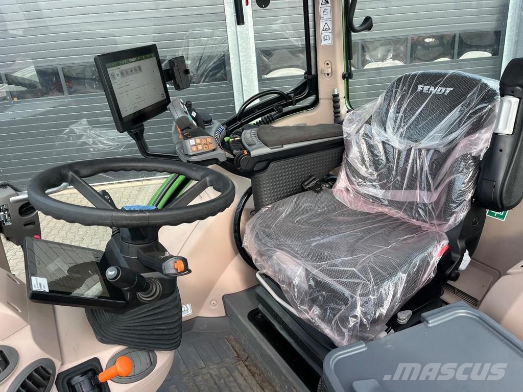 Fendt 620 Vario Profi Plus S2 Tractors