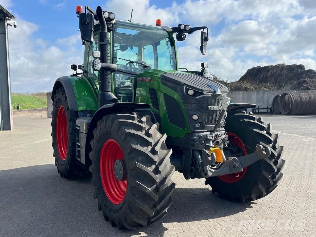 Fendt 620 Vario Profi Plus S2 Tractors