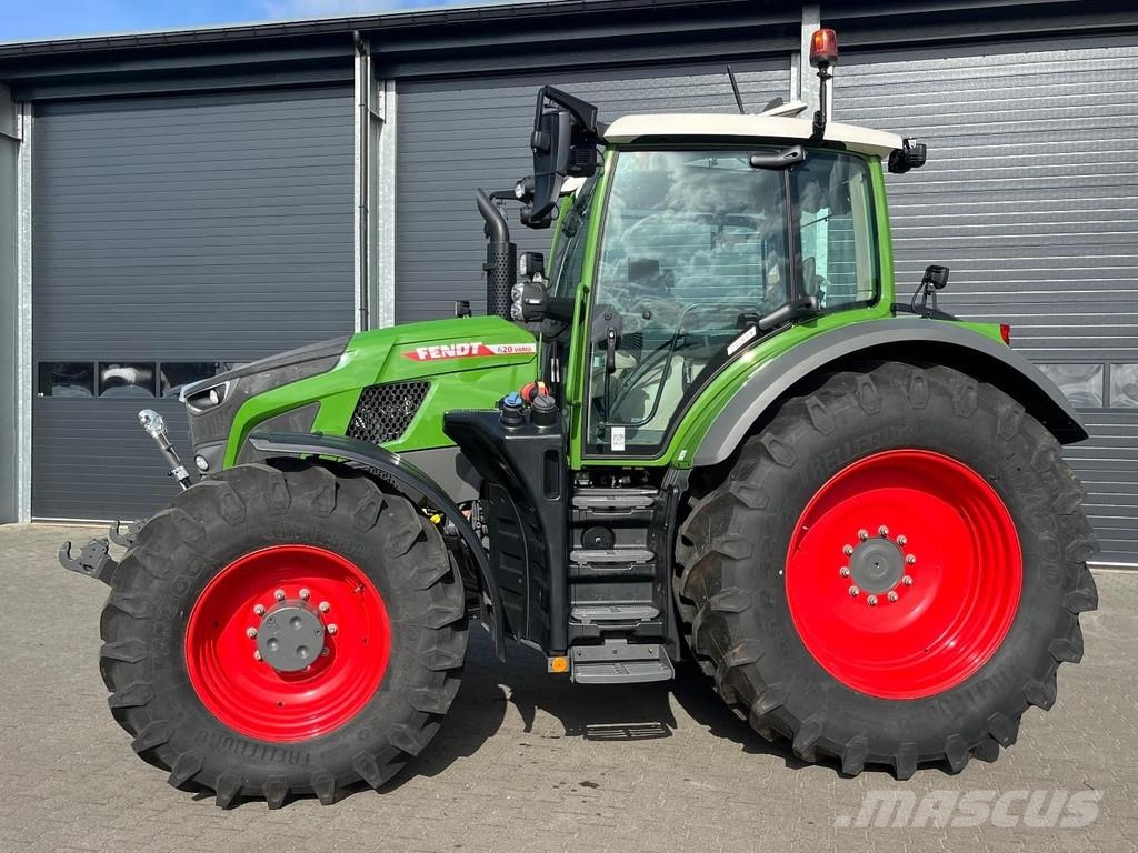 Fendt 620 Vario Profi Plus S2 Tractors