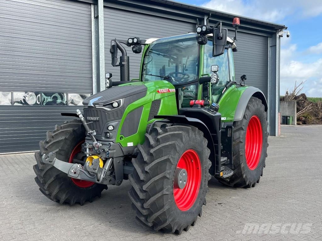 Fendt 620 Vario Profi Plus S2 Tractors