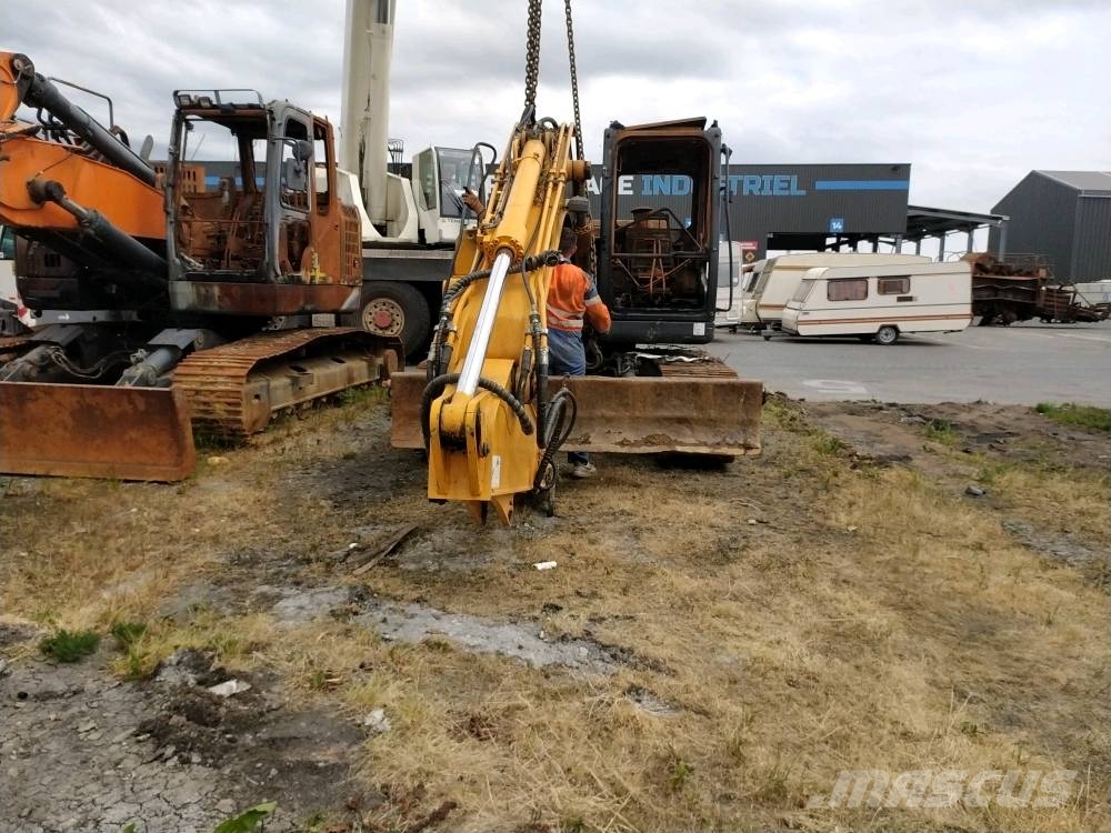 Hyundai Robex 140 LSD-7A Pelle sur chenilles