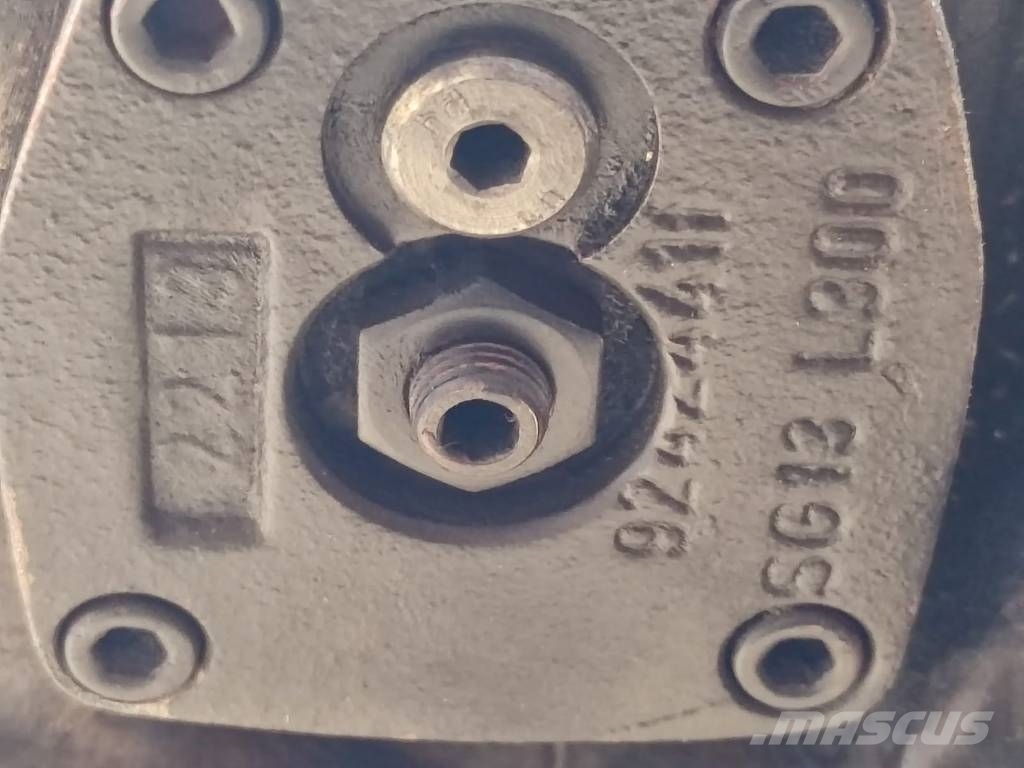 Rexroth Hydraulic pump R992000123 Rexroth Hydraulik