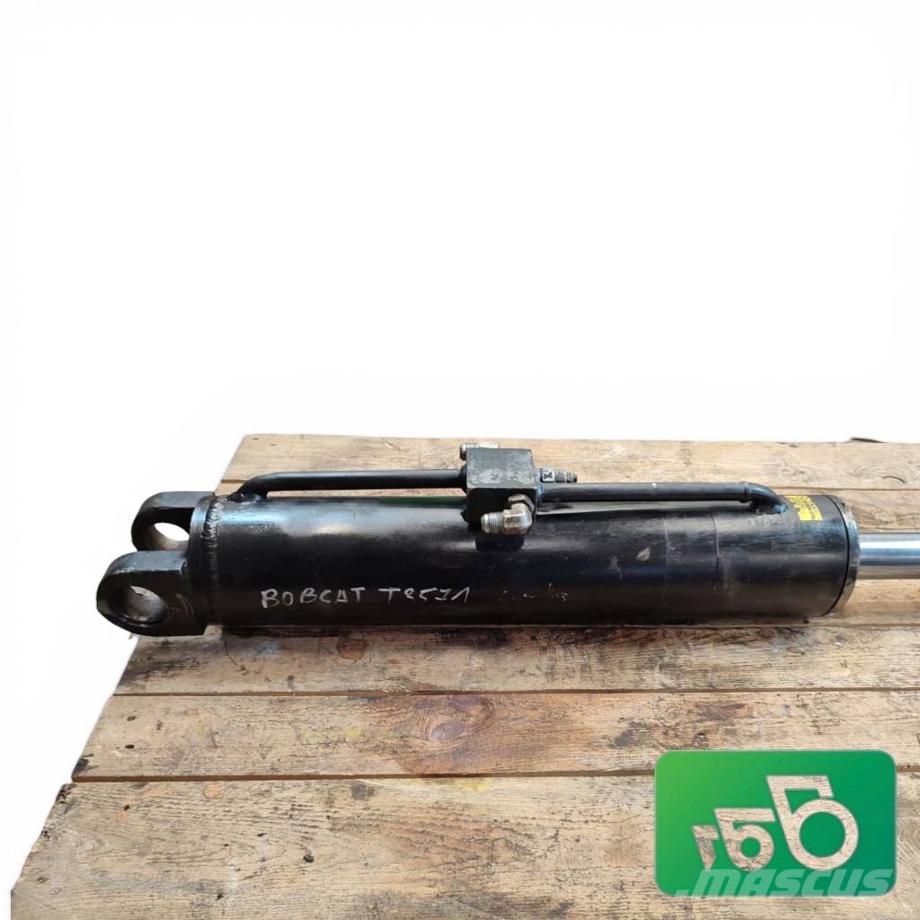 Bobcat T3571 Hydraulic tilt cylinder 6926430 Hidráulicos