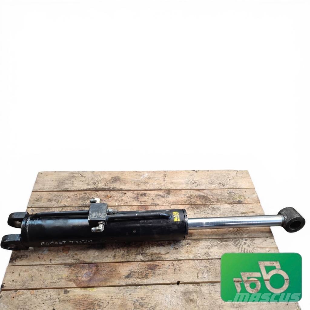 Bobcat T3571 Hydraulic tilt cylinder 6926430 Hidráulicos