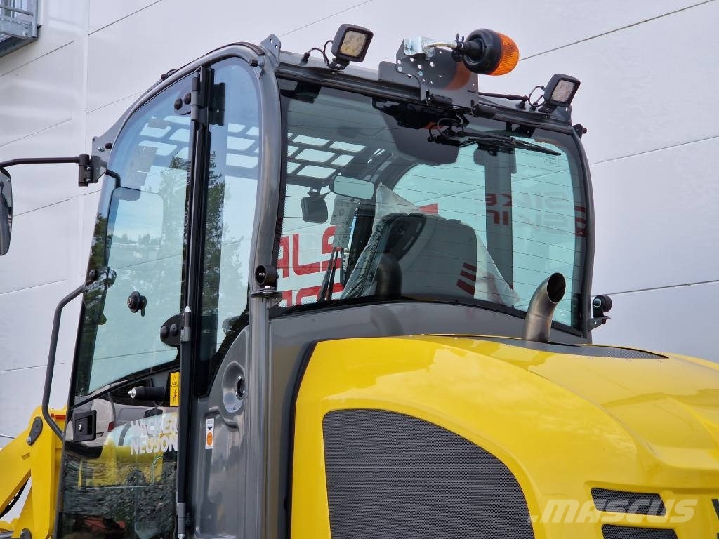 Wacker Neuson WL52 med vikplog 2,8m Læssemaskiner på hjul