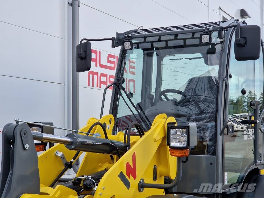 Wacker Neuson WL52 med vikplog 2,8m Læssemaskiner på hjul