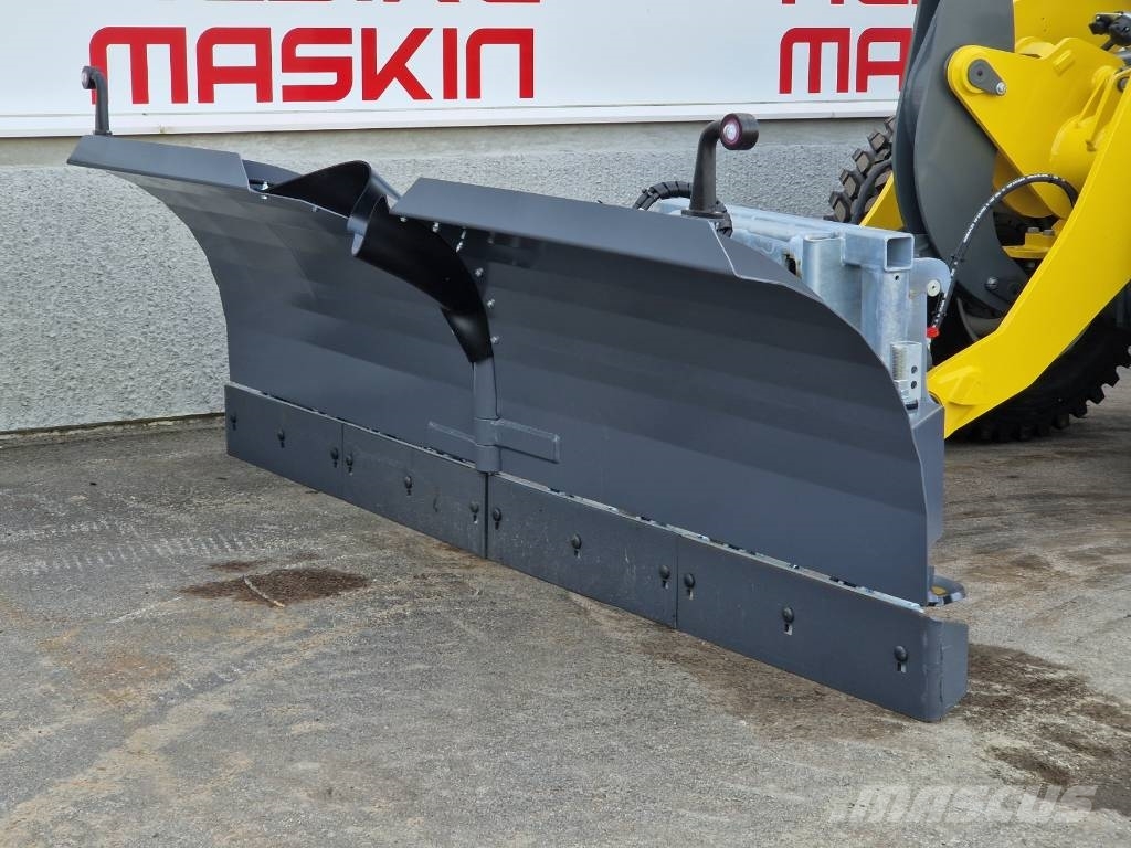 Wacker Neuson WL52 med vikplog 2,8m Læssemaskiner på hjul
