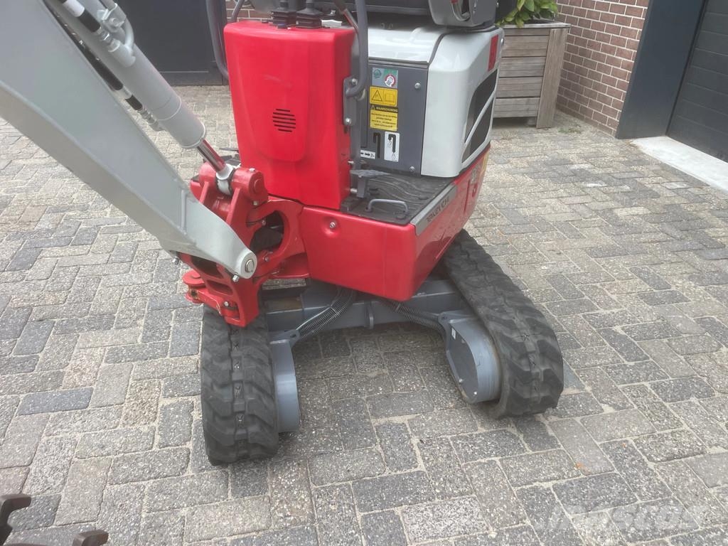 Takeuchi TB 210 R mini graafmachine - lease vanaf 325,- Kub Minigraafmachines < 7t
