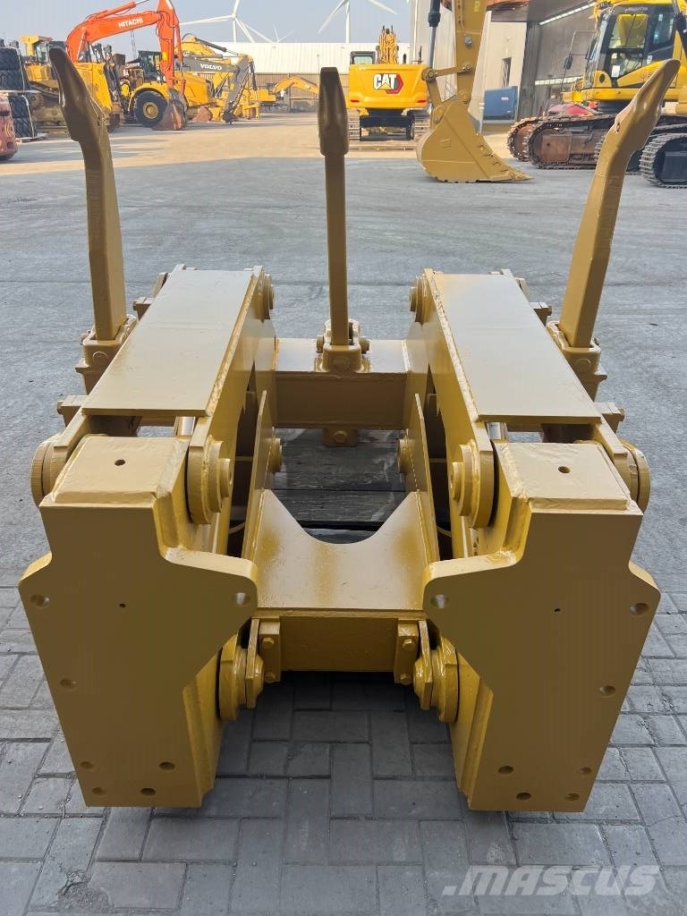 CAT Ripper D7G / 2XH00617 Wegopbrekers