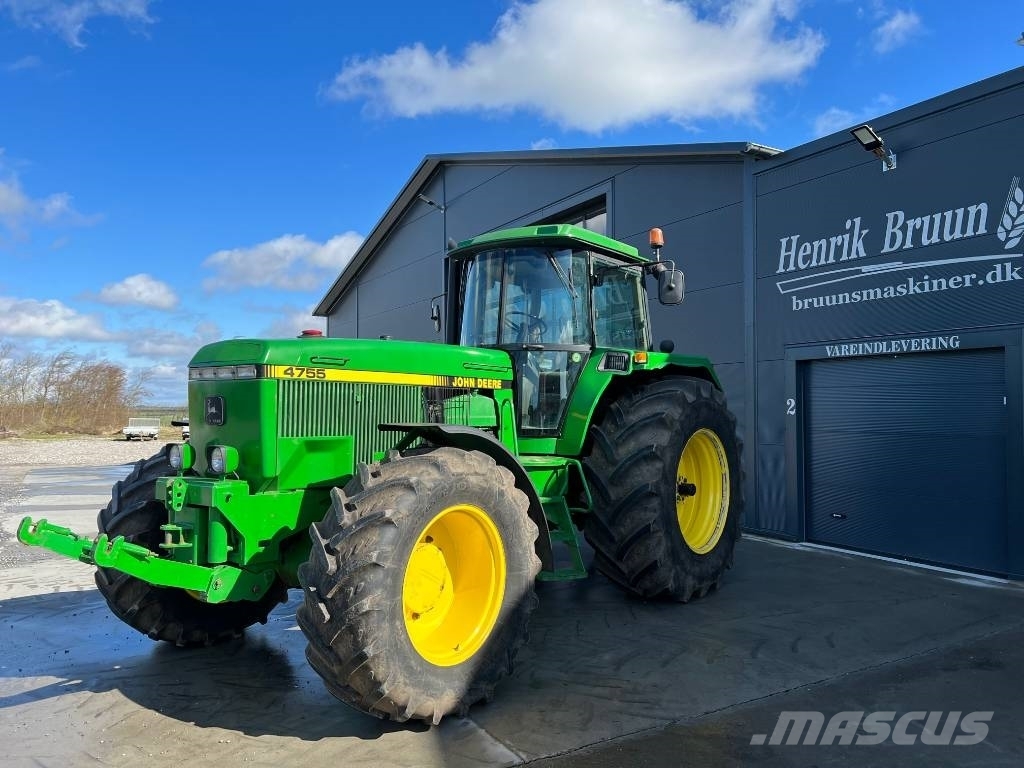 John Deere 4755