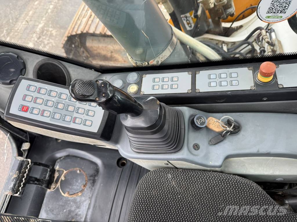 Liebherr R 924 Bagri goseničarji