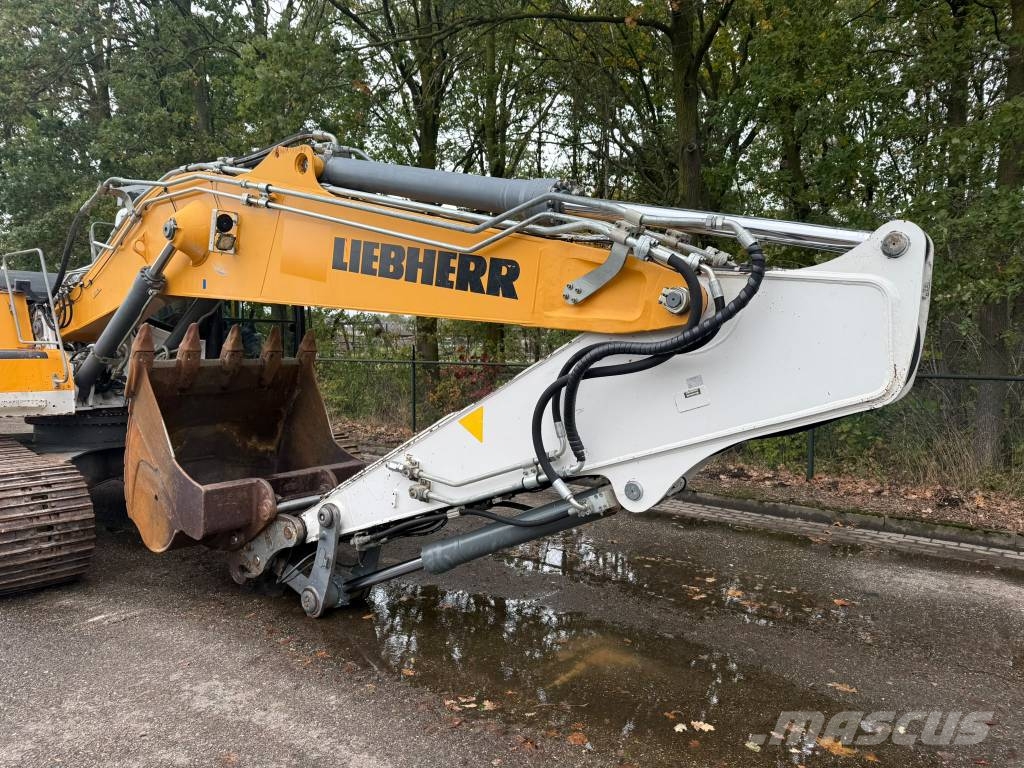 Liebherr R 924 Bagri goseničarji