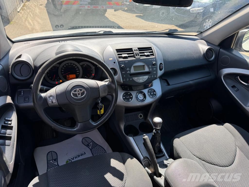 Toyota RAV4 **AIRCO-BELGIAN ORIGINE-5DOORS** Carros