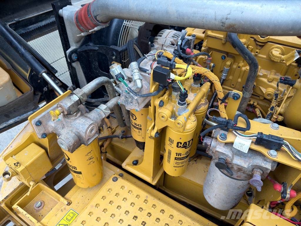 CAT 730C2 Tombereau articulé