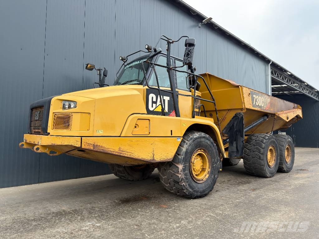 CAT 730C2 Tombereau articulé