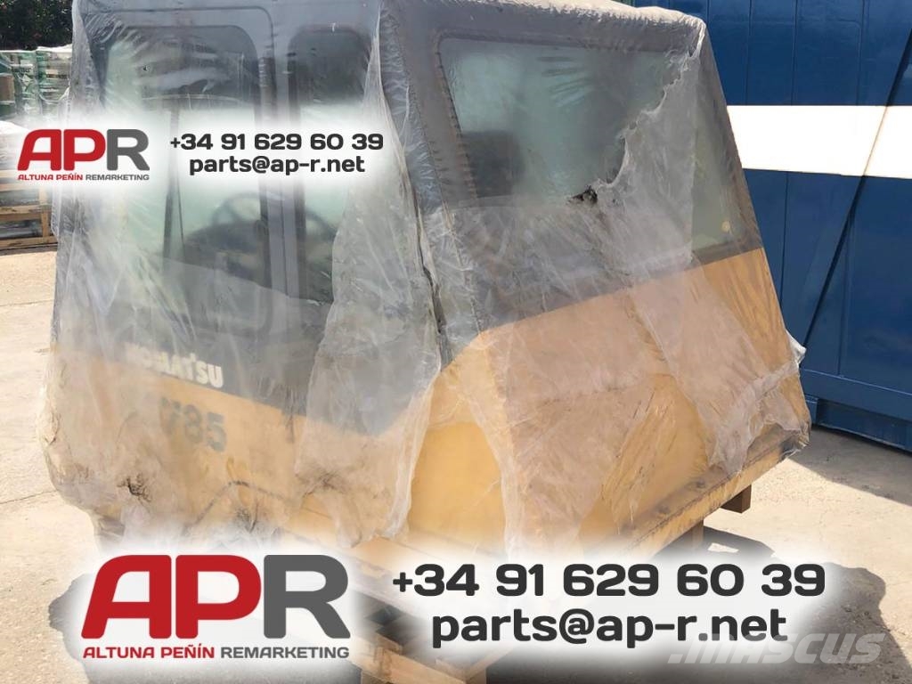 Komatsu 785-5 HD / CABIN Cabins and interior