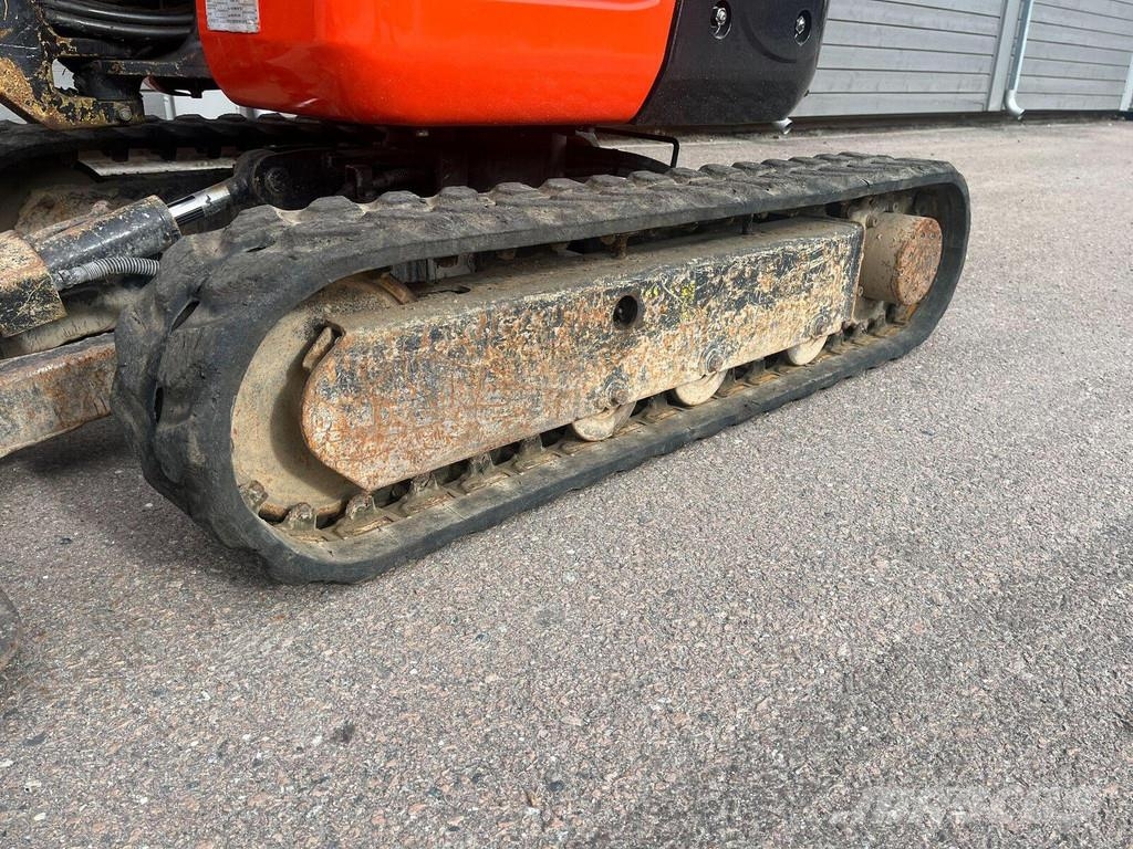 Kubota U10 - 3 Minigraafmachines < 7t